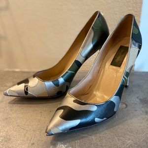 Valentino Garavani Army Camo Pumps *Rare*